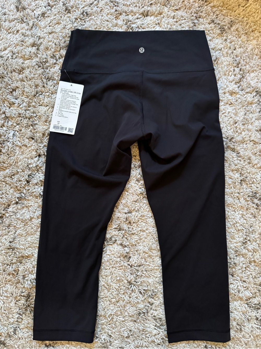 lululemon Women’s Wunder Under HR Crop 21”. Size 10. NWT.